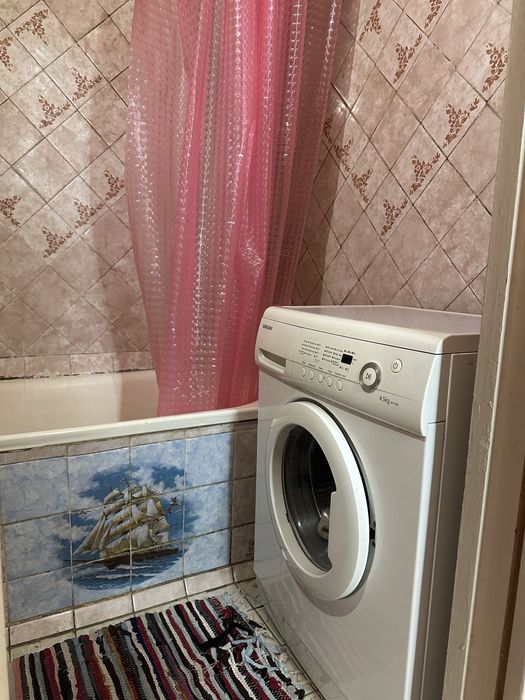 продаж 3-х кімнатної Центр