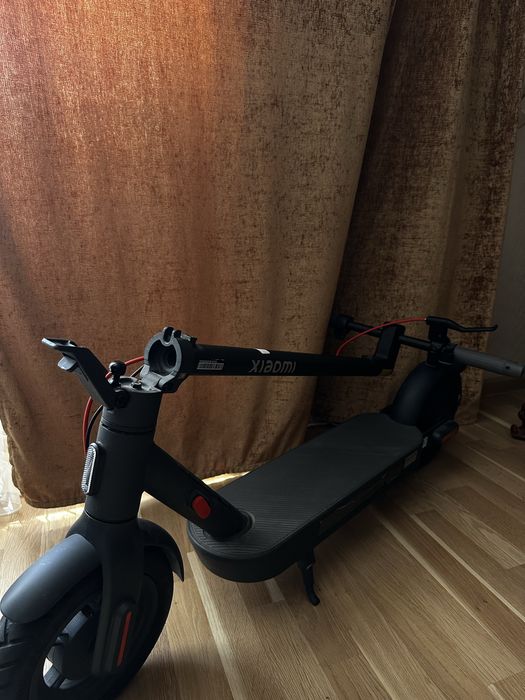 Xiaomi Electric Scooter 4 Pro (2nd Gen)