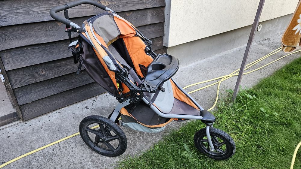 Каляска Bob бігова