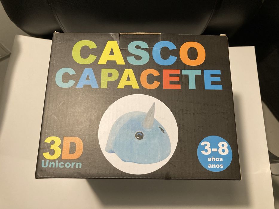 Capacete 3D unicornio azul de criança 3-8 anos novo