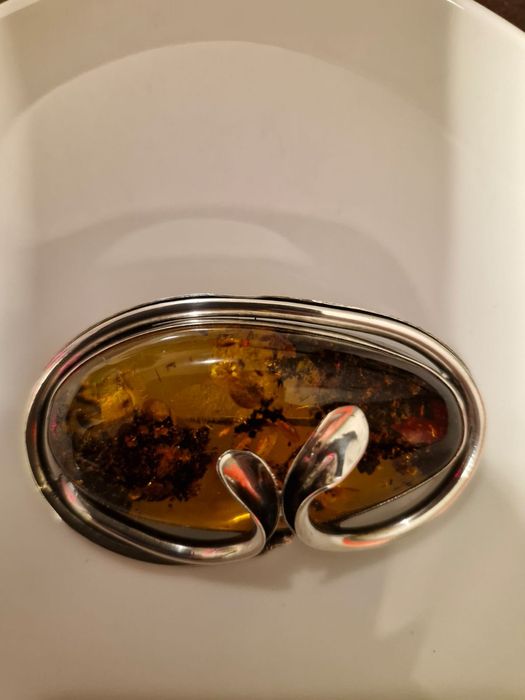 Brosżka - wisior bursztyn w srebrze