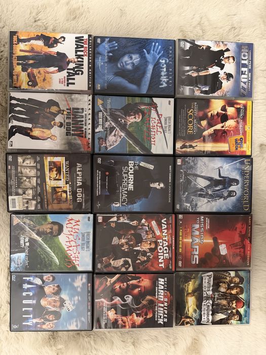 Filmy DVD 10 zł/szt.