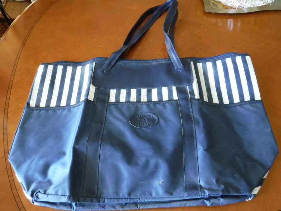 Saco de Praia Azul e branco