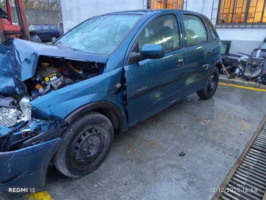 Para peças Opel Corsa C 1.2 ano 2002