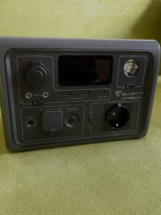 зарядна станція  Bluetti EB3A 600W/268Wh