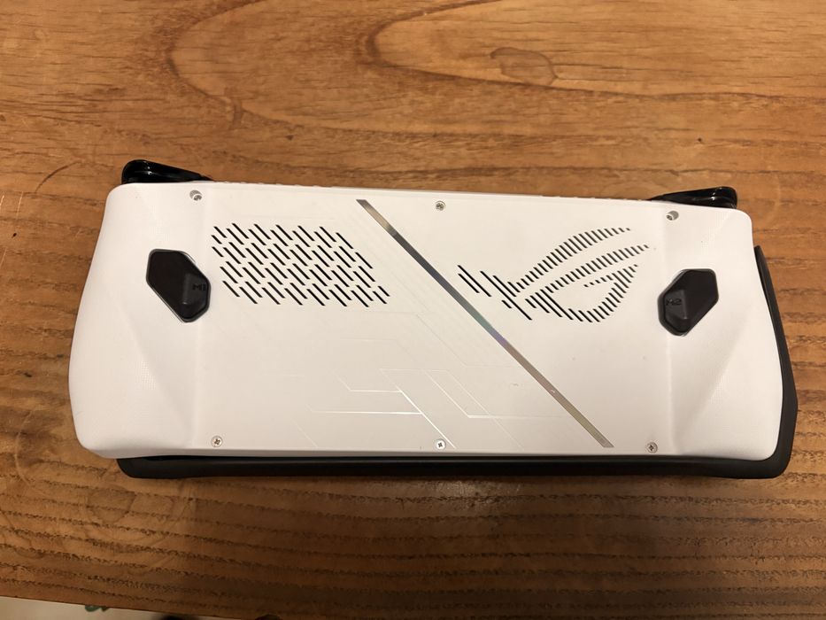 Asus Rog Ally z1 extreme