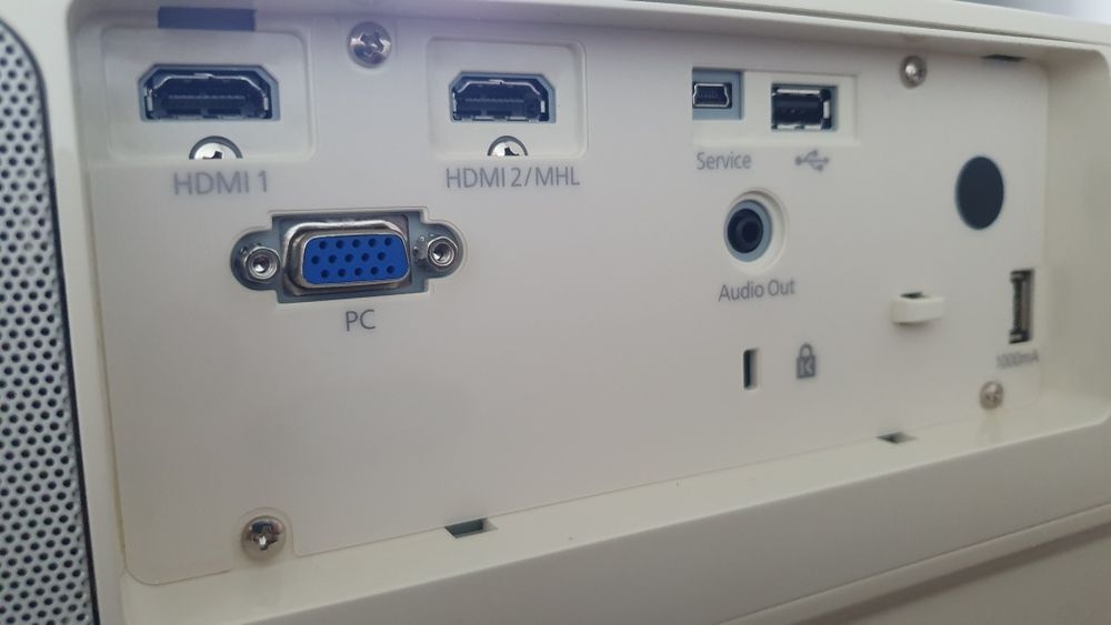 Projektor Epson EH-TW 6700. 3d full HD