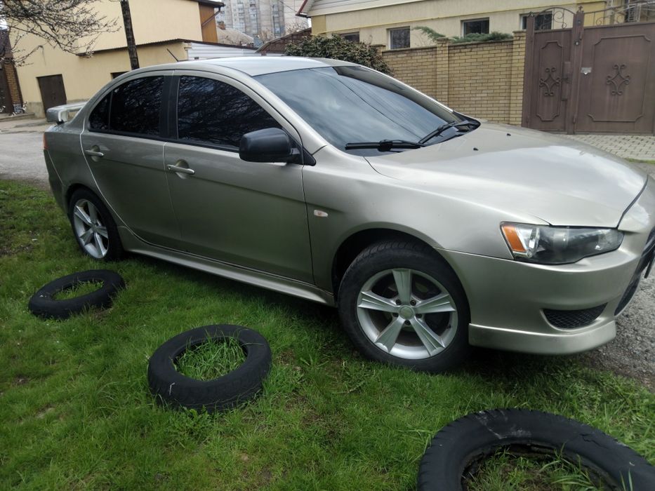 Lancer  10 х Mitsubishi 2007 gaz