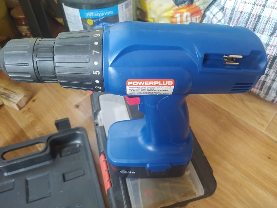 шуруповерт для дому