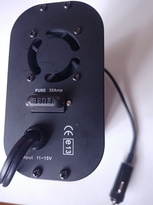 Інвертор Belkin AC Anywhere 300W, 12V/~230V