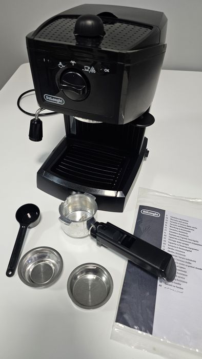 Кавоварка DeLonghi рожкова кофеварка кавомашина кофемашина