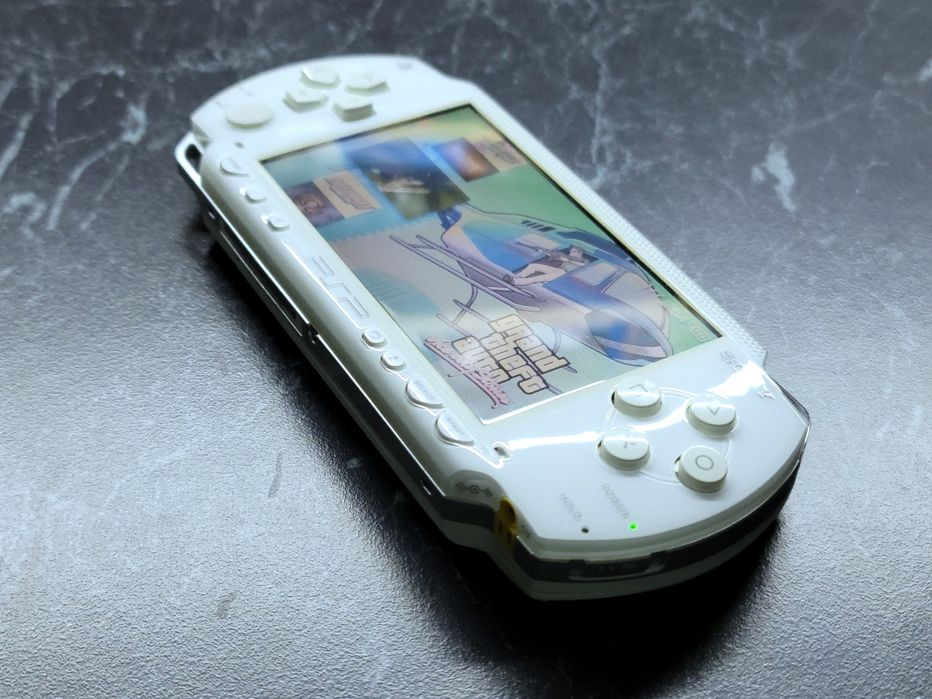 psp white - купити приставки - Ціна на OLX.ua