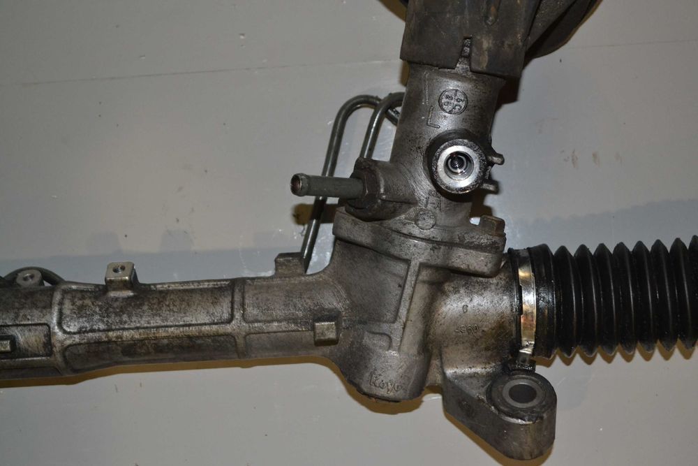 рулевая рейка  Mazda 3 BK 2003-2009 Без датчика