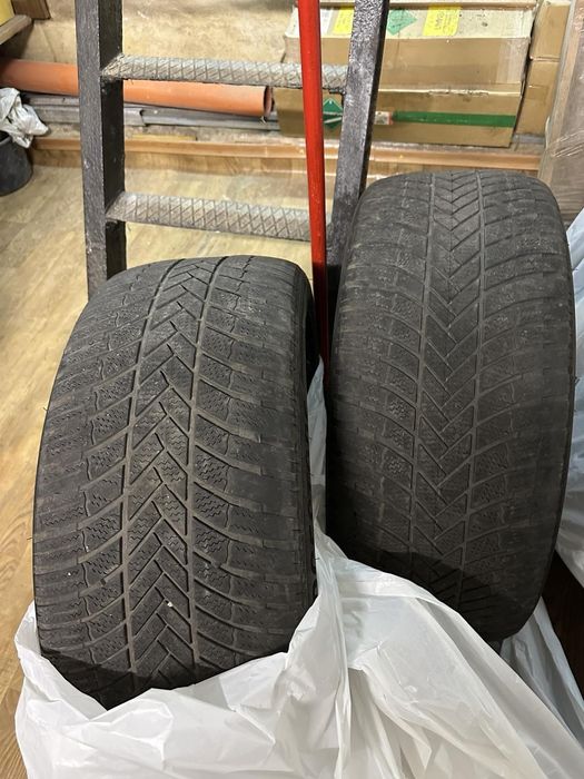 Шини Bridgestone Blizzak LM 005 285/45/21