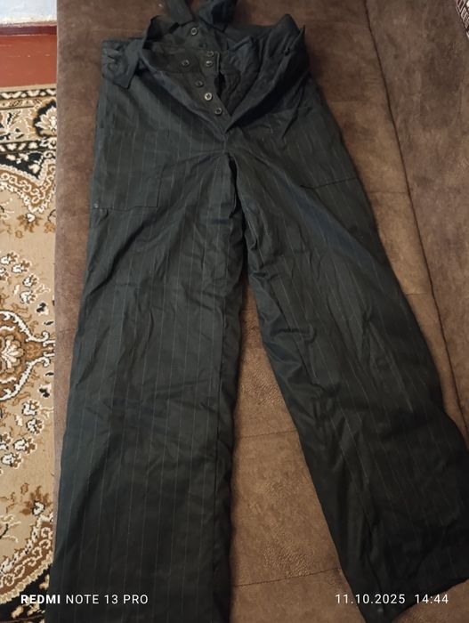 Продам зимовий спец костюм