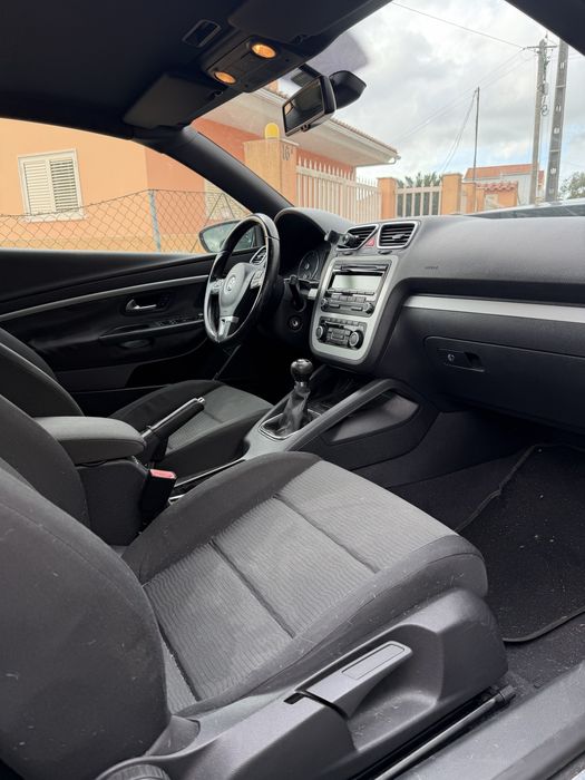 VW EOS Sinistrado