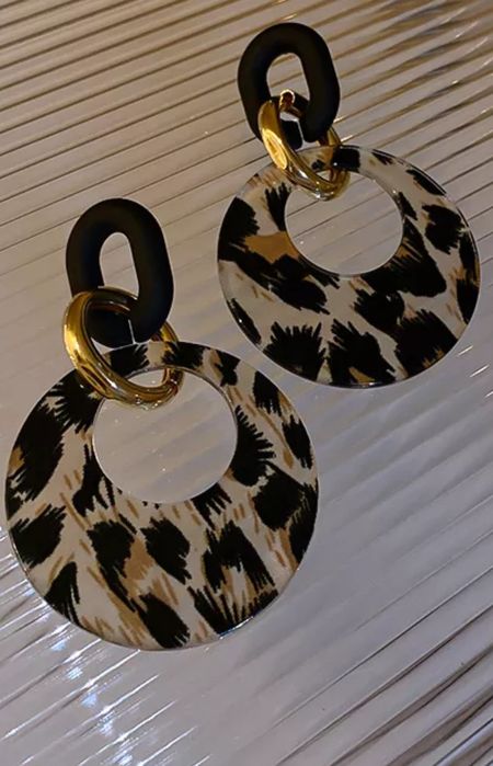Brincos Vintage leopardo
Moda Novos