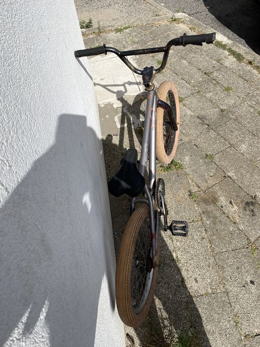 Vendo bicicleta bmx
