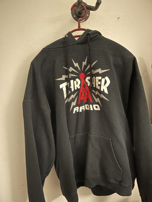 Vendo sweat Thrasher radio