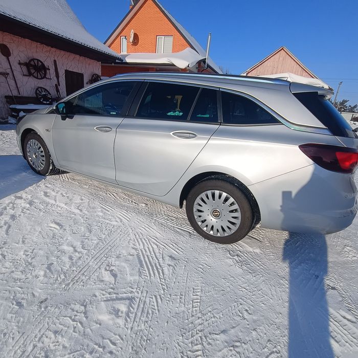 Опель Астра к 2018рік