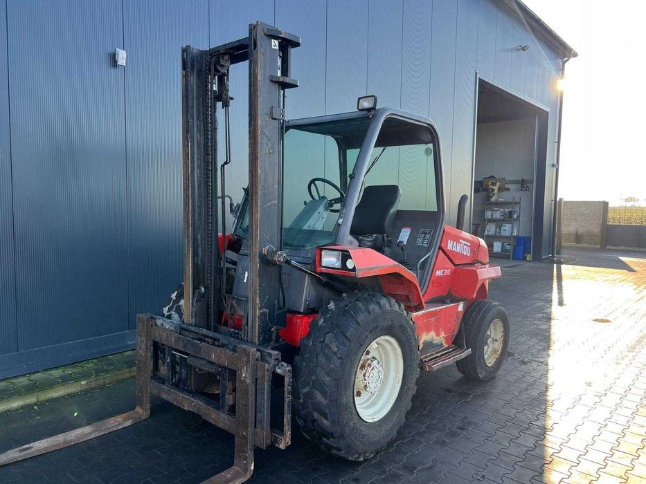 Wózek widłowy Manitou MC30, niski przebieg, stan b.dobry