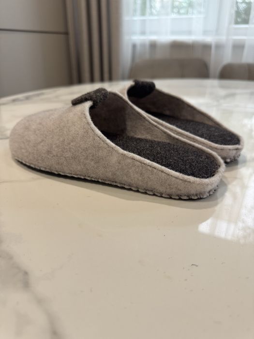 Войлочні домашні тапки