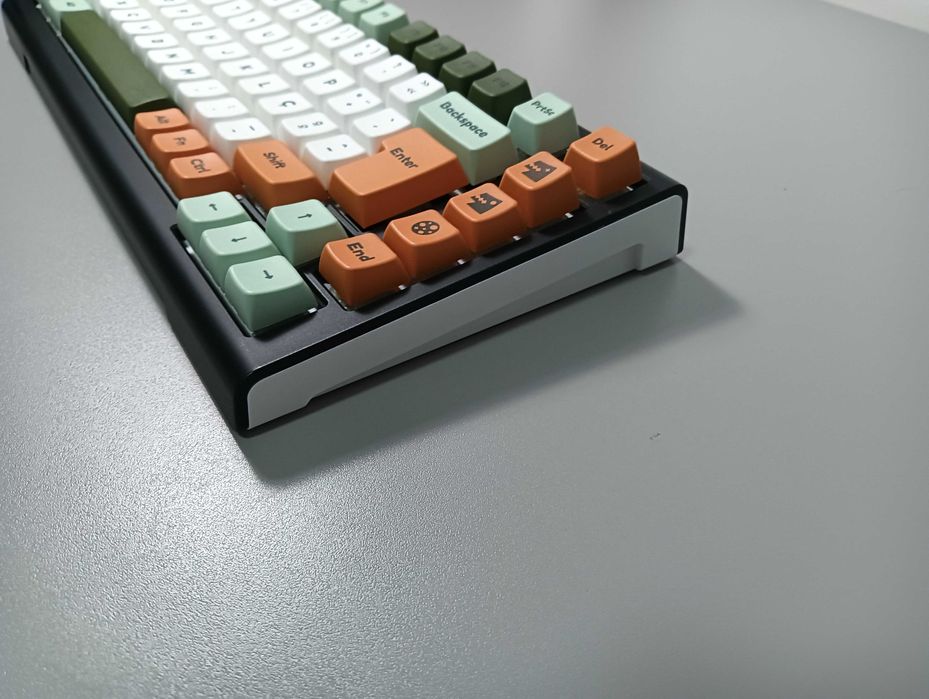 Teclado Gaming ProjectD Tinker 75% ISO (Gateron Milky Yellow Pro 2.0 | Layout PT)