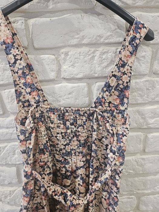 Sukienka dziewczęca