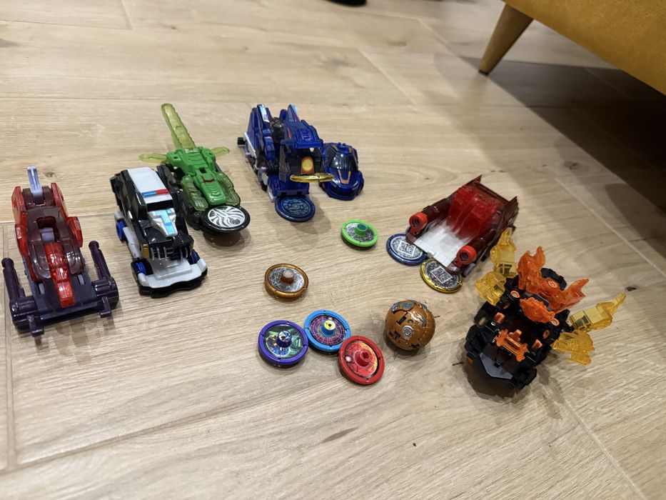 Скрічери, колекція