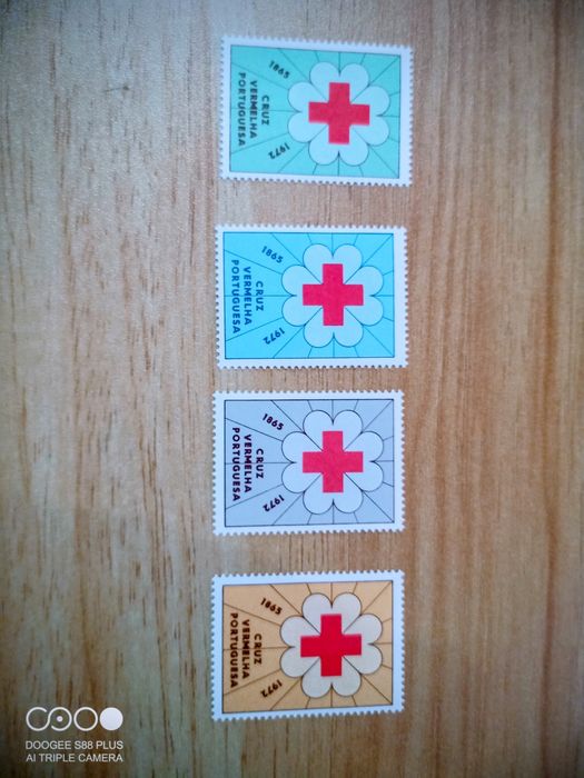 Selos Postais muito raros (Cruz vermelha portuguesa)