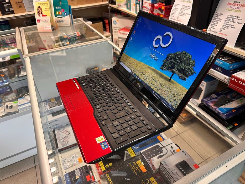 Laptop Fujitsu Lifebook AH532 i3-2328 8GB 1TB Win10
