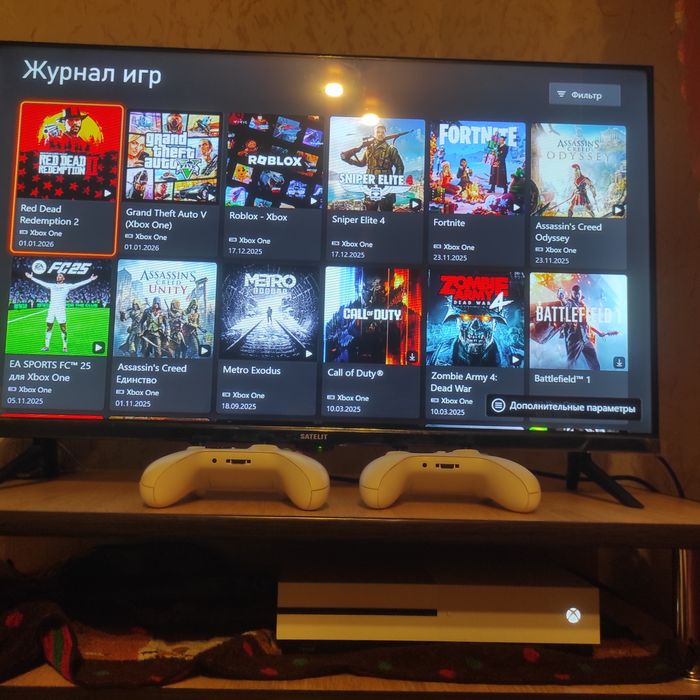 ХBOX ONE S (500 gb) + игры, идеальное состояние.