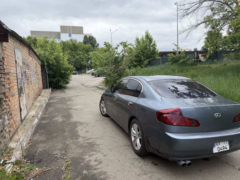 Продам Infinity g35