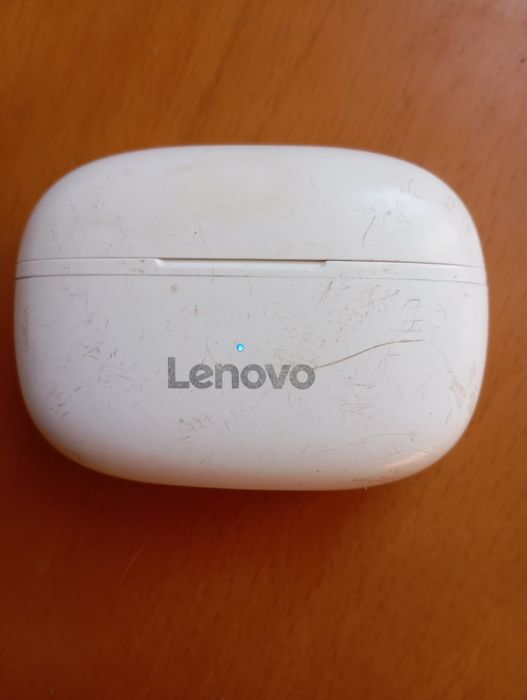 Etui ładujące do słuchawek Lenovo model HT05 działa