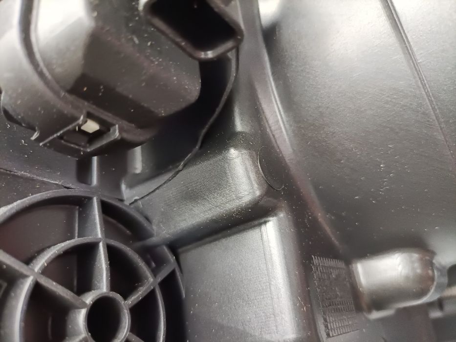 Ótica / farol direita RENAULT Trafic III (FG_)