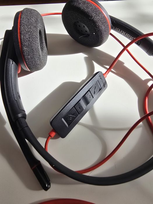Zestaw słuchawkowy Plantronicks Blackwire C3220 słuchawki czarne
