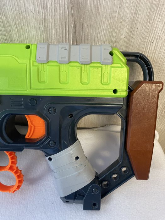 Nerf Zombie Strike ZStrike Doominator