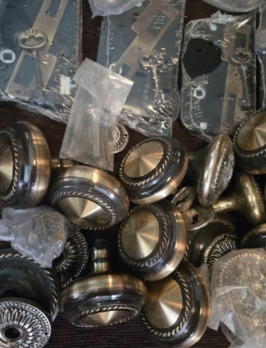 Puxadores,fechaduras,lava loiça