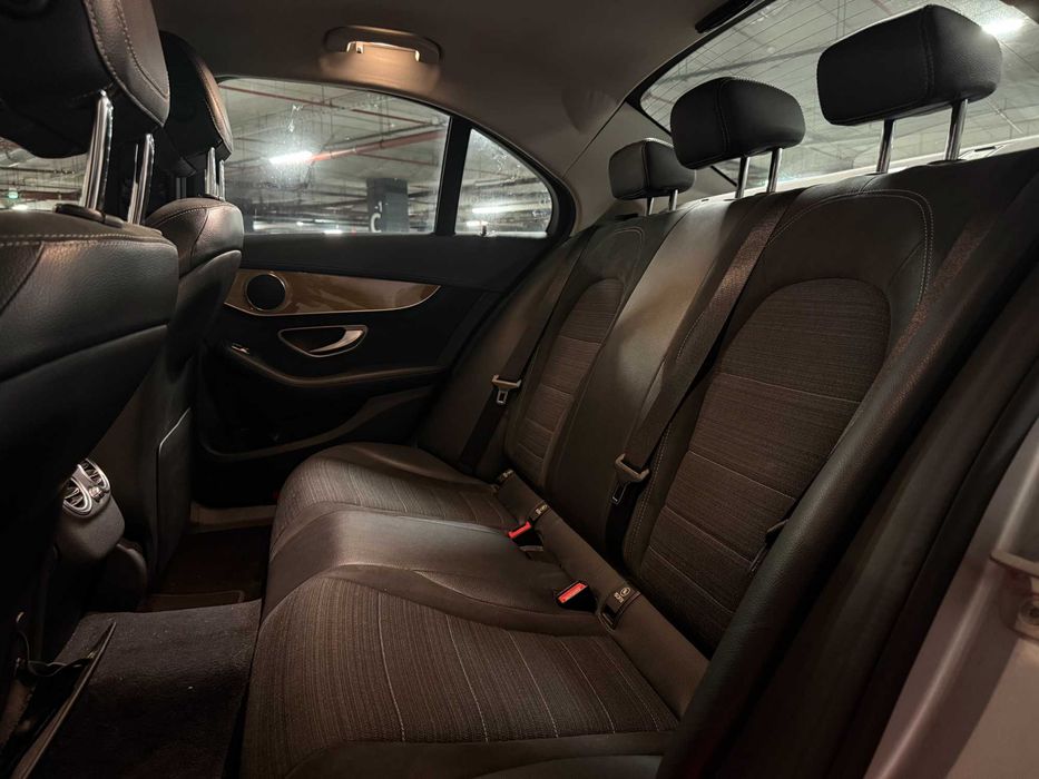 Mercedes-Benz C 180 D 2015