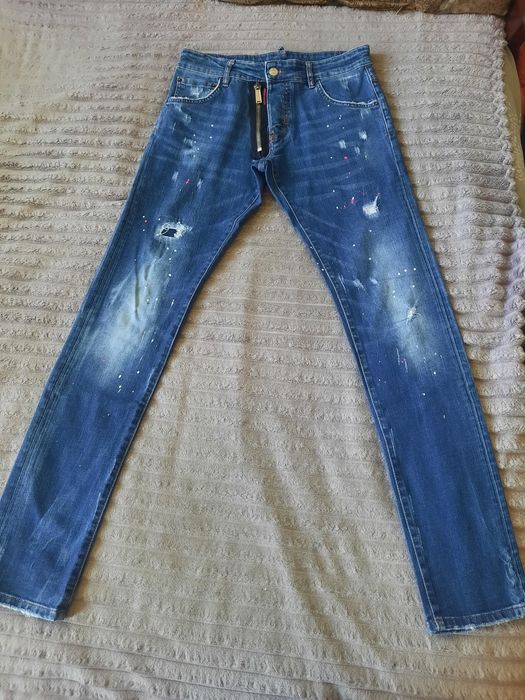 Джинси Dsquared2