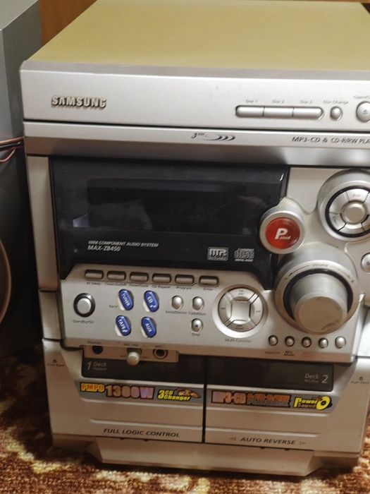 Музикальний центр SAMSUNG  MAX -ZB 450.