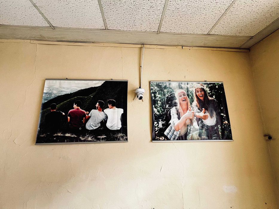 Готова реклама для магазину одягу або секондхенду