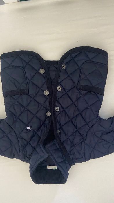 Весняна куртка Benneton 3-6 m