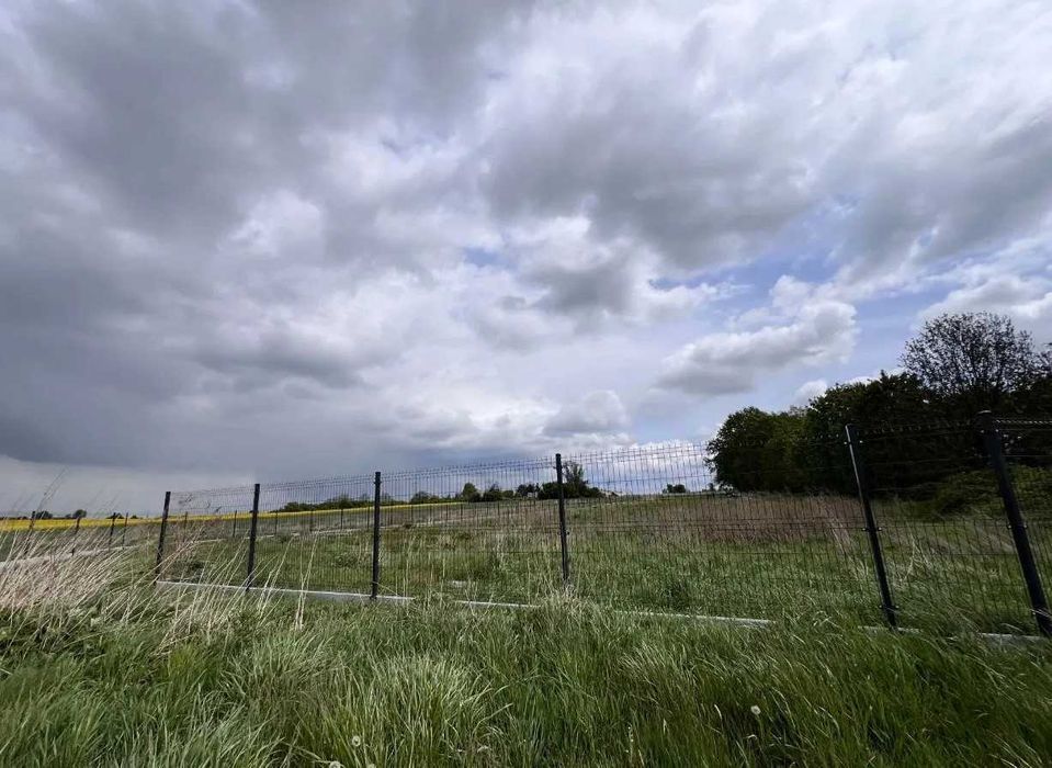 Uzbrojone działki Produkcja i usługi 10 ar. - Środa Śląska