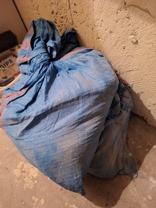 2 worki soli chodnikowej na zime oddam za darmo