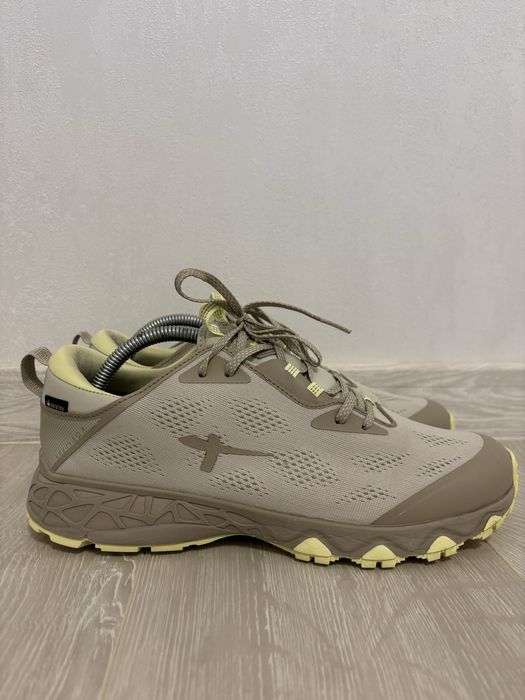 Кросівки Tamaris GTX gore-tex.