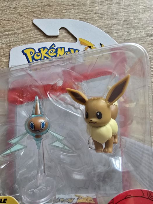 Pokemon Eevee Rotom figurki. Battle figure pack