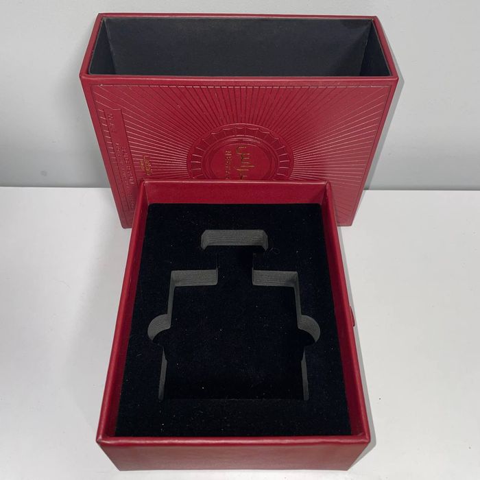 Коробка подарочная от парфюма Lattafa