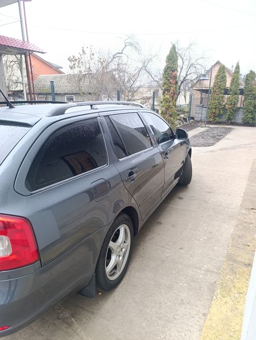 Продам  skoda octavia 2011 року
