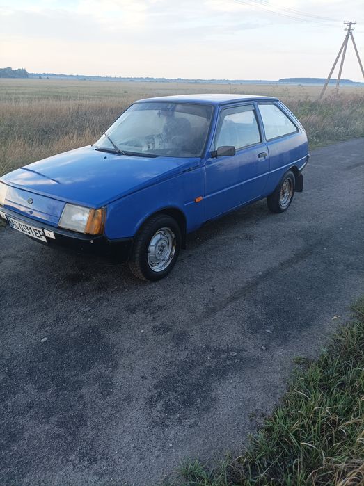 автомобіль заз таврія